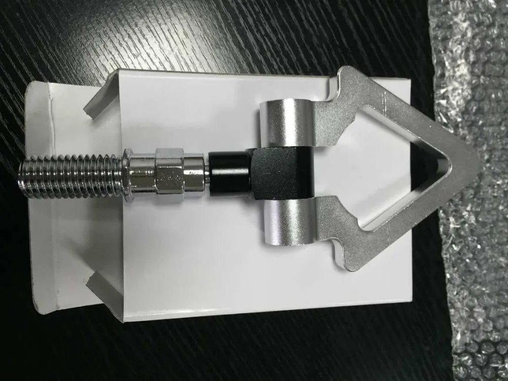 car towing hook