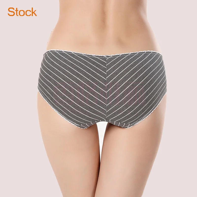 Stock bergaya ditambah ukuran kecil remaja celana transparan wanita bergetar celana pakaian di bawah memakai WYP082/M-XL/Tiga Warna