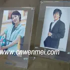 Tabletop acrylic magnetic picture holder, photo frames