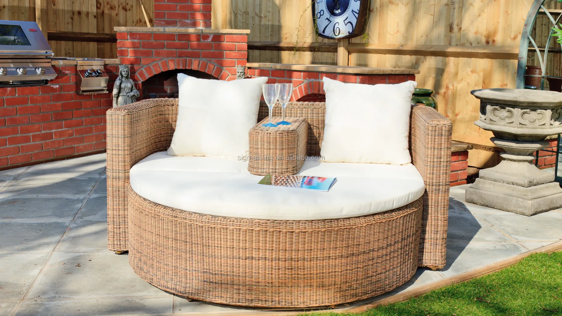 All weather cheap patio garden wicker outdoor sofa bed furniture clearance