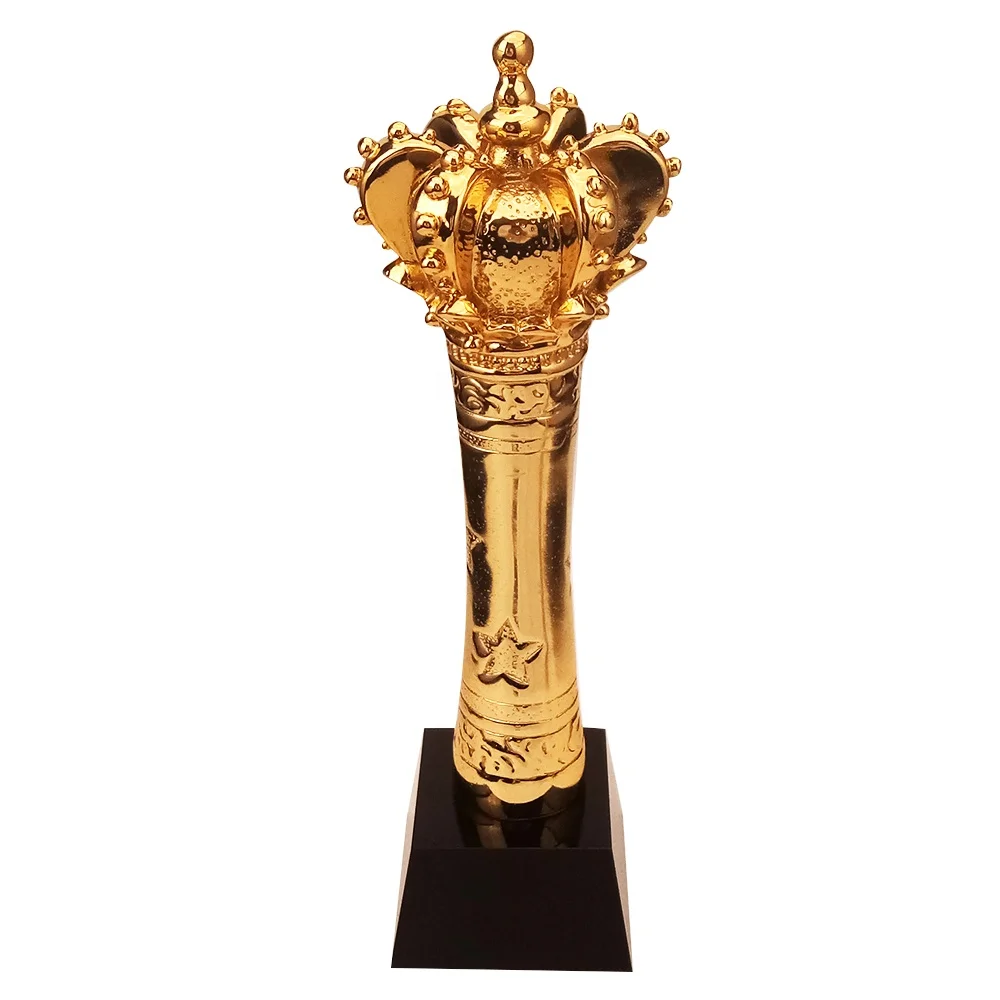 Atacado Resina Troféu Prêmio TV Movie Personagem Golden Crown Resina Lembrança Troféu