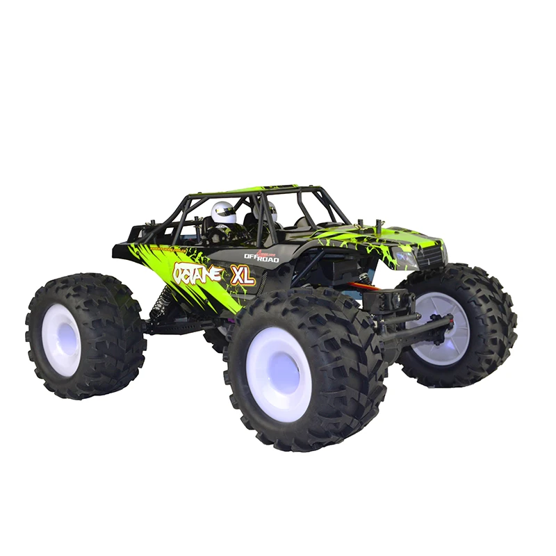 823a