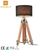 Wholesale Tripod Wooden Classical Shaped 40W Table Lamp For Hotel Bedroom