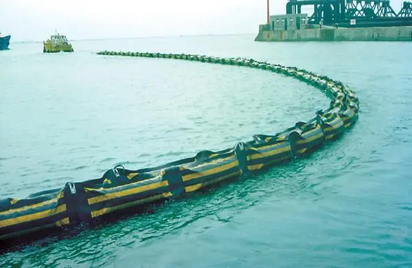 WGV800 Solid Float PVC rubber Oil Containment Booms for Sea oil fence oil Barrier for Beach