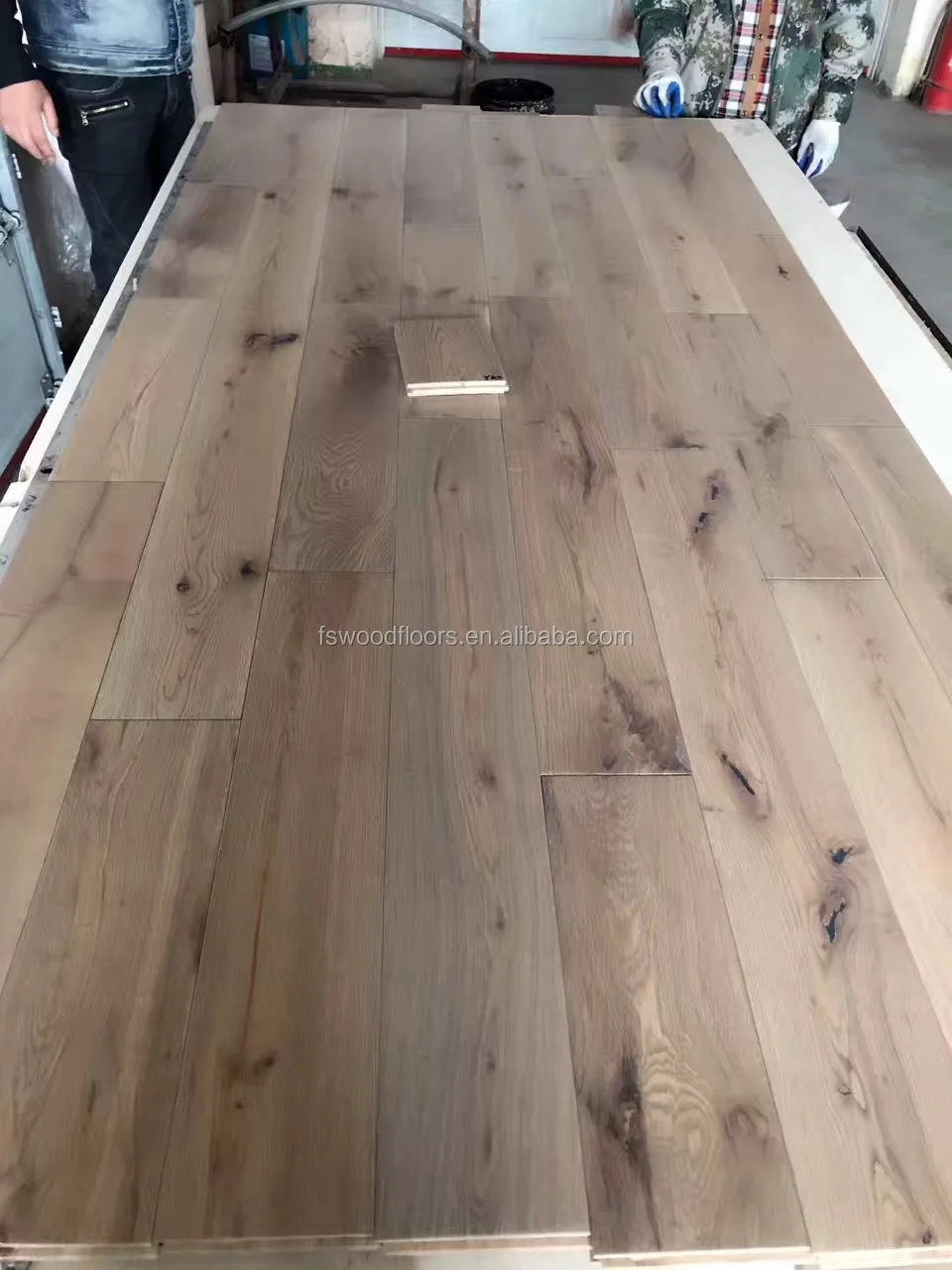 rustic oak hardwood flooring - 3.jpg