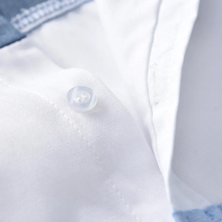 6994084046_189211899