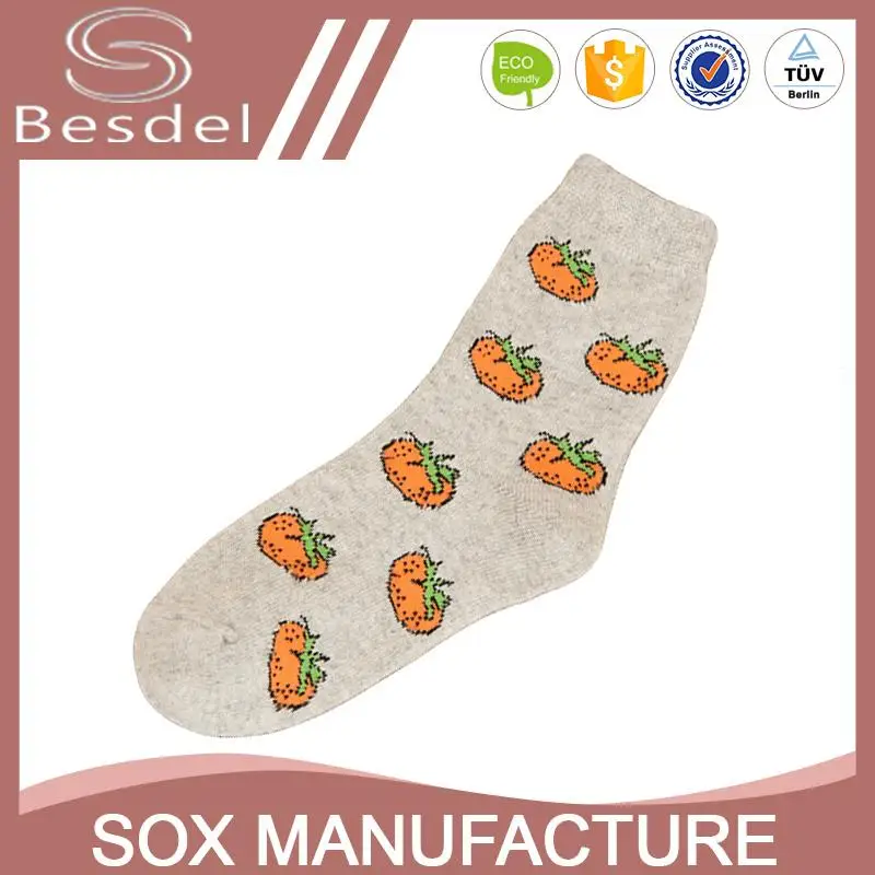 fun design trendy mens cotton socks