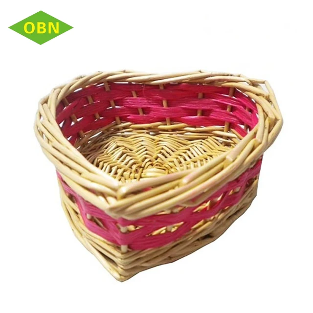 wholesale woven mini wicker basket heart shaped wicker baskets