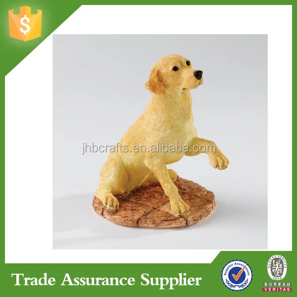 collection-labrador-sitting-yellow-dog-figurine-p2716-22262_zoom