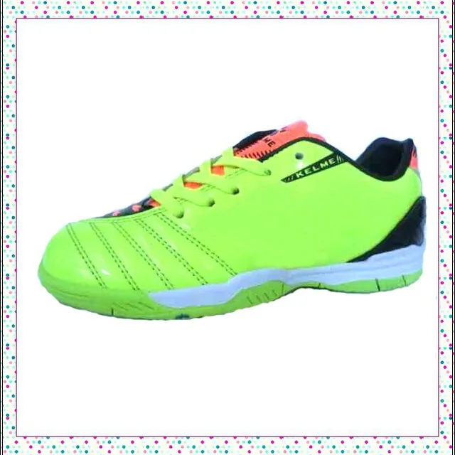 New design fashion green colour women football shoes sales online