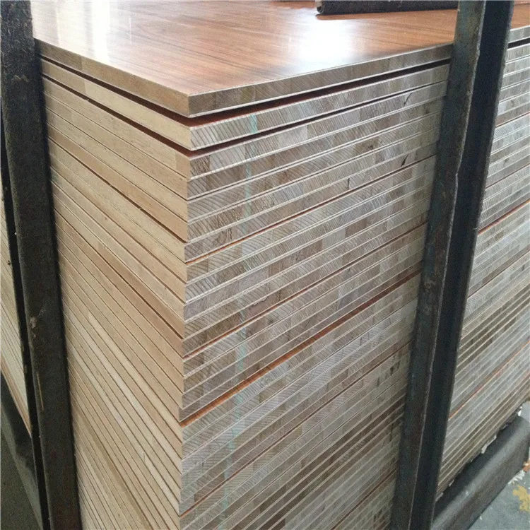 Melamine faced plywood018