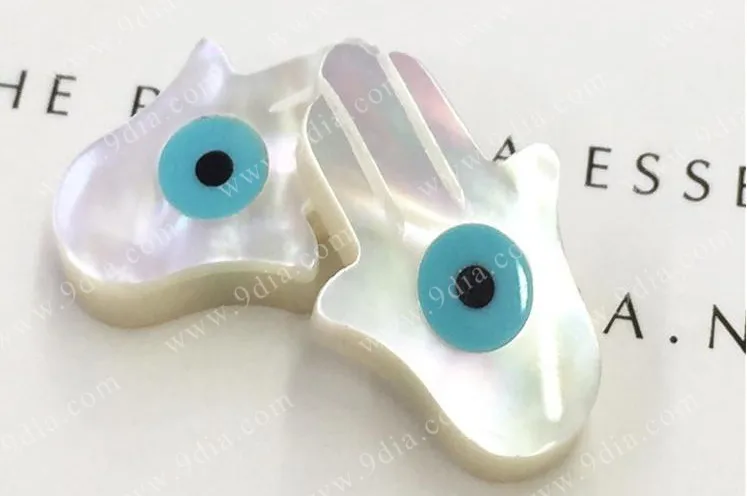 Hot Sale Factory Price Natural Mother of Pearl Hamsa Hand Charms Hamsa Necklace