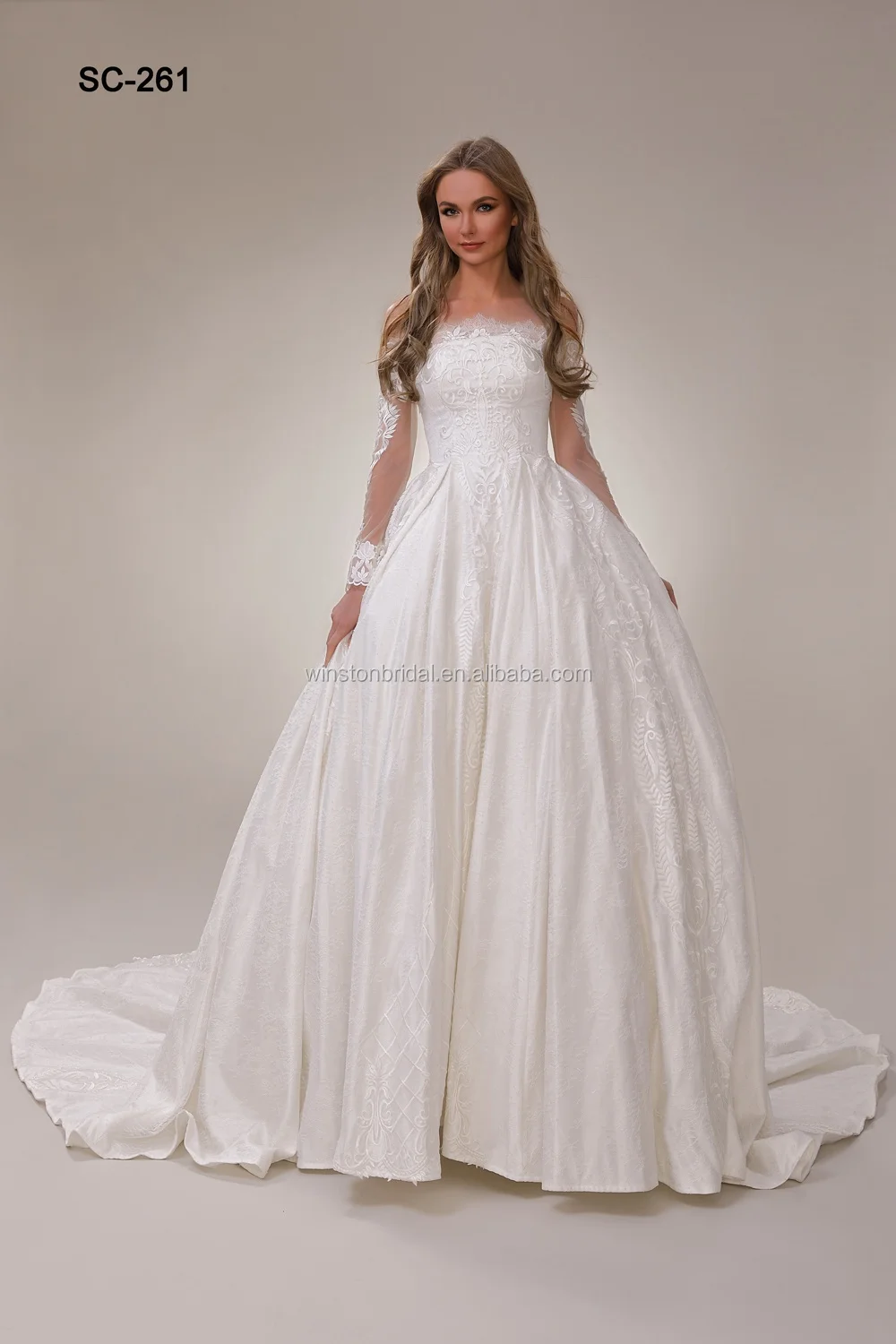 Off Shoulder Modest Guangzhou Wedding Dress With Dot Tulle