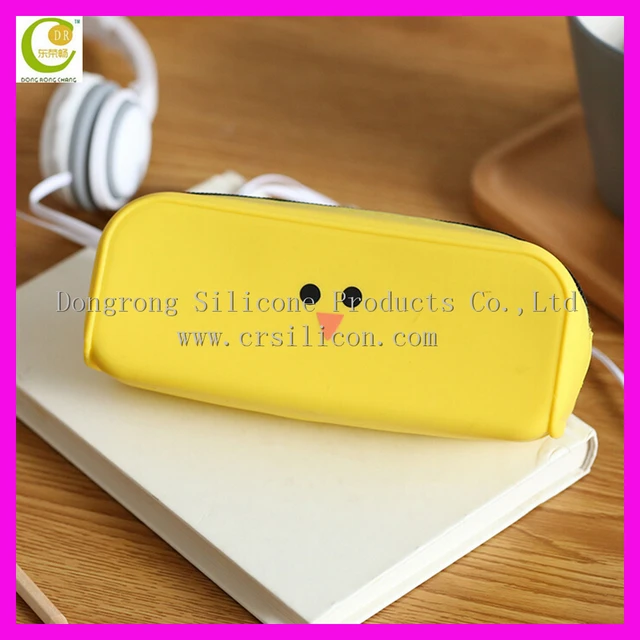 promotional gifts silicone pencil case for teenager soft rubber