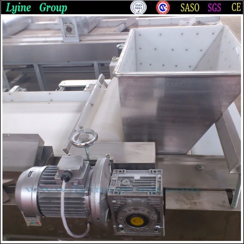 hot sale factory offering good quality cereal candy bar production line for sale  (8).jpg