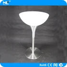 Modern design light up LED cocktail Acrylic 16colors remote control colorful LED table for bar and special event