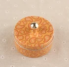 luxury round tin for candle packaging with handle