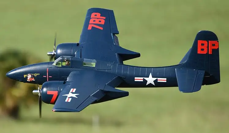 F7F4
