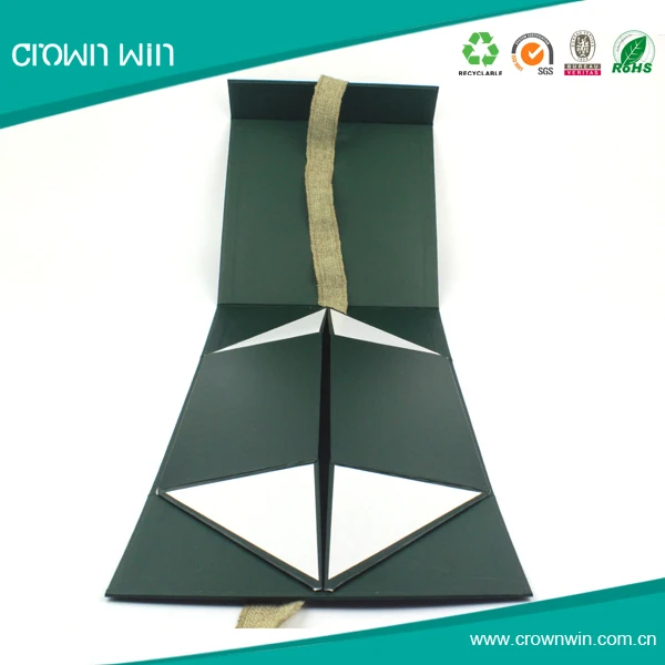design paper folding flat pack gift box.jpg