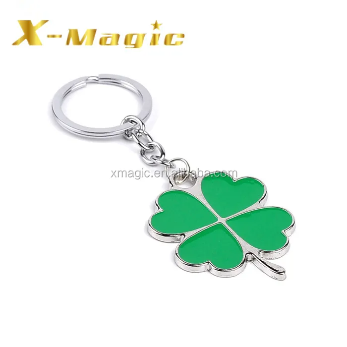 stock 2018 lucky grass key chain metal four-leaf grass keychain
