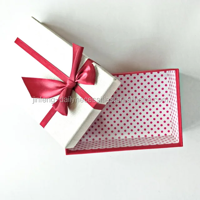 directly oem design cardboard material gift packaging box for