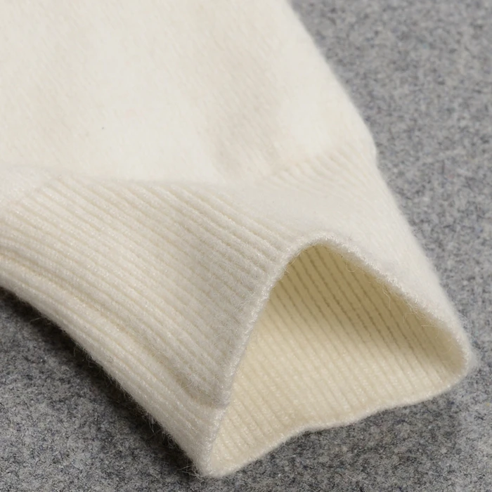 4409209402_1255938422