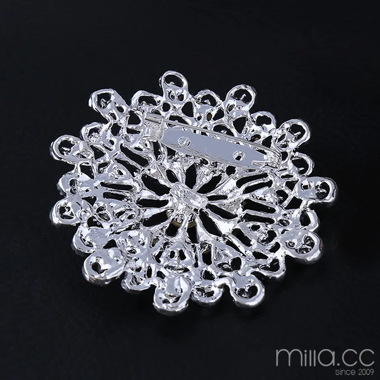 wedding pin buckle.png