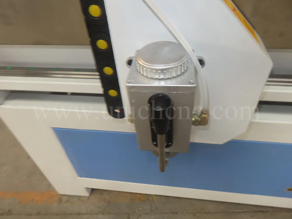 good working 3d wood carving cnc router/cnc router 4 axis