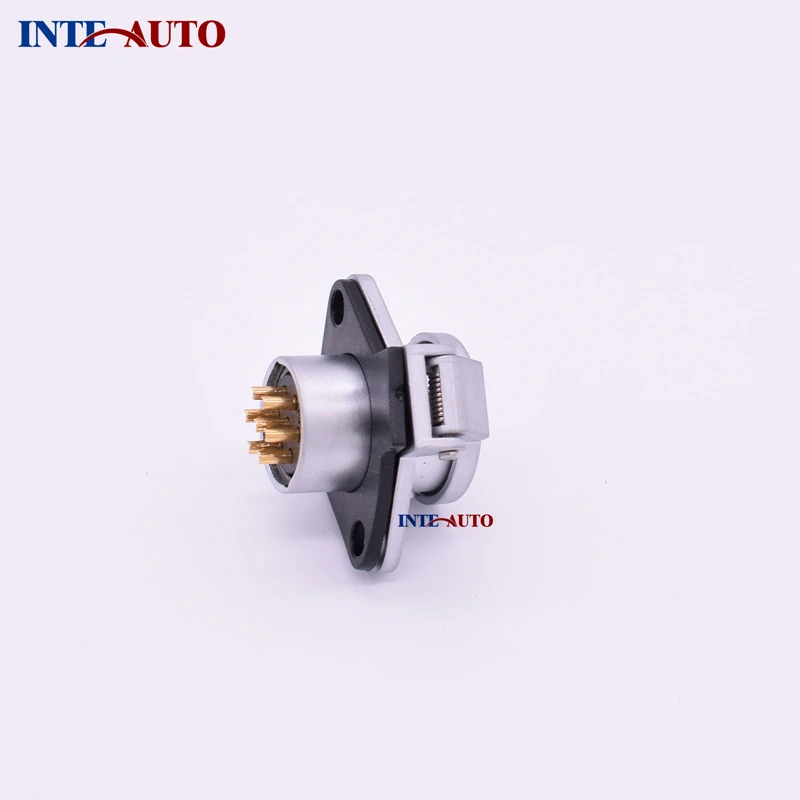 7 pins connector (2)