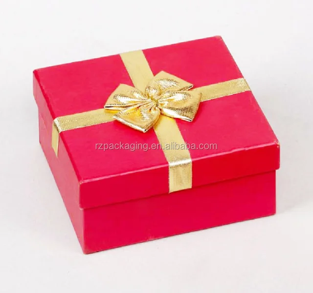 red color gift box with ribbon decorate for crystal bracelet