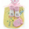China supplier baby gift set baby mitten socks and drool bibs