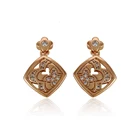 92910 New arrival beautiful women jewelry square shaped flower caved gold plated drop earrings