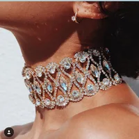 Luxurious Statement Chokers Necklace For Women