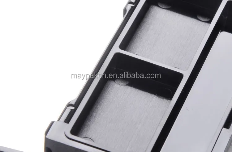 MP11407_03.jpg