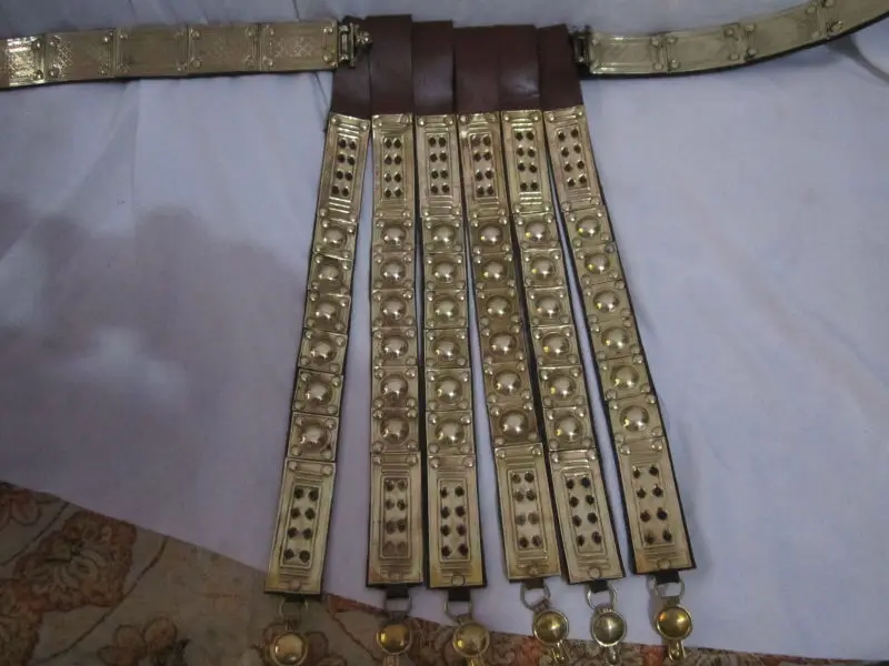 حزام الروماني الكنز