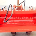 In High Efficiency 4 In 1 Bucket Mini Wheel Loader For Loading Soil