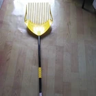 G902 PLASTIC Grass FORK / Grass stock Leaf rake/