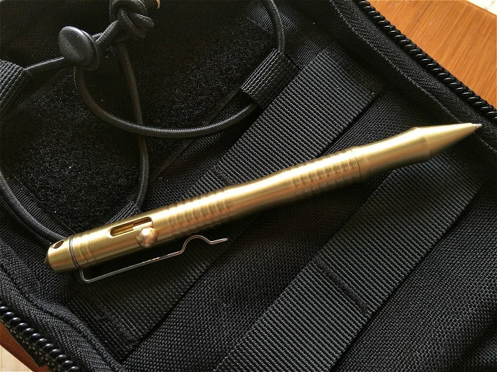 Brass Self-Defense Tactical Pen Screw Writing Pen For Outdoor U2B3 Campin G7R9 