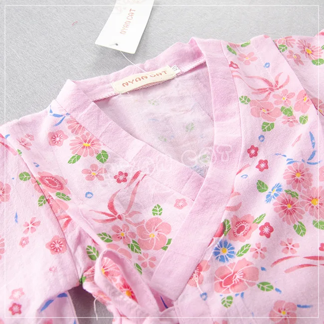 4352179394_1844225021