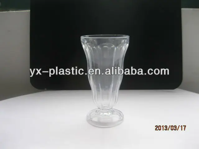 plastic milkshake cups