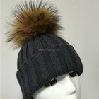 Latested Style Knit Hat Top Genuine Raccoon Fur Pom Poms Knitted Hats