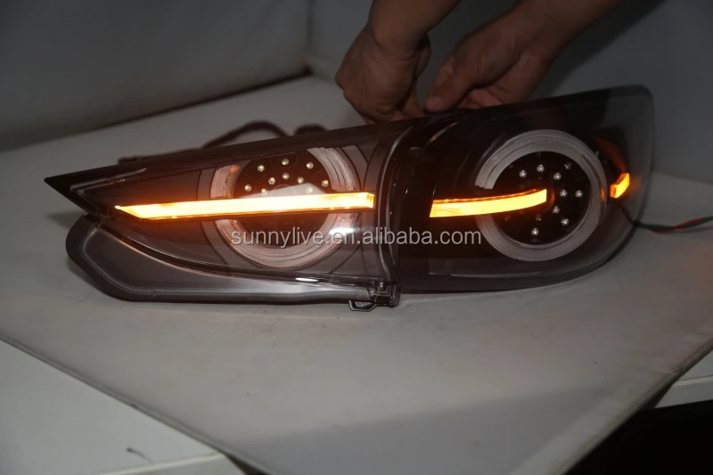 LED rear light For MAZDA 3 Axela Hatchback 2015 -up LED Strip Tail Lamp Clear cover TW