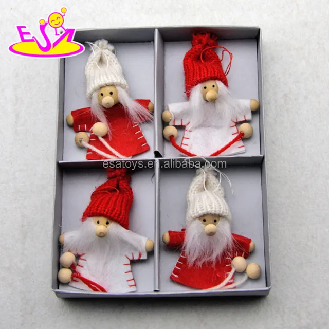 2017 new products baby cartoon characters wooden christmas dolls