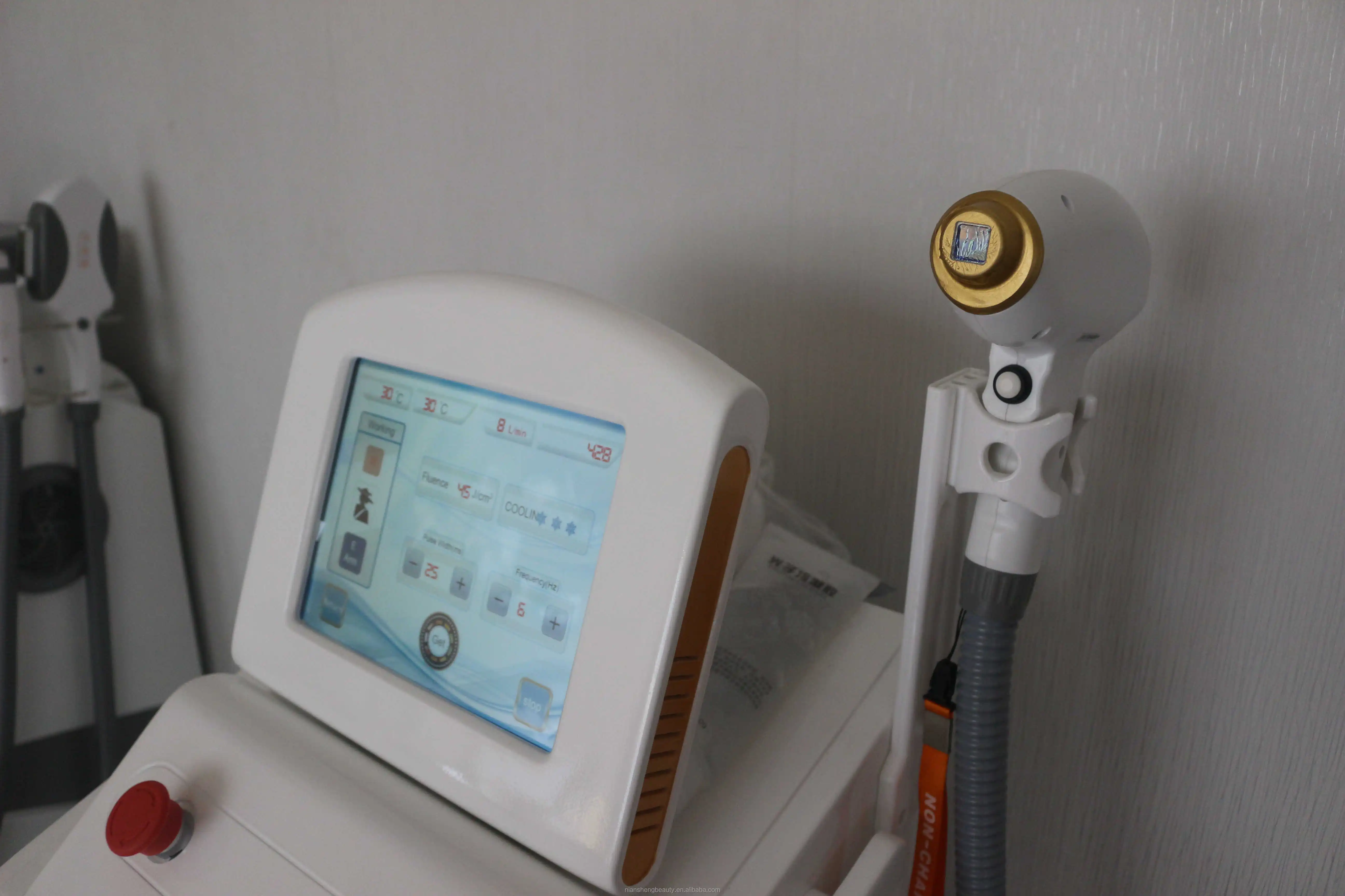 2019 New alexandrite laser 755 808 1064nm combination hair removal machine