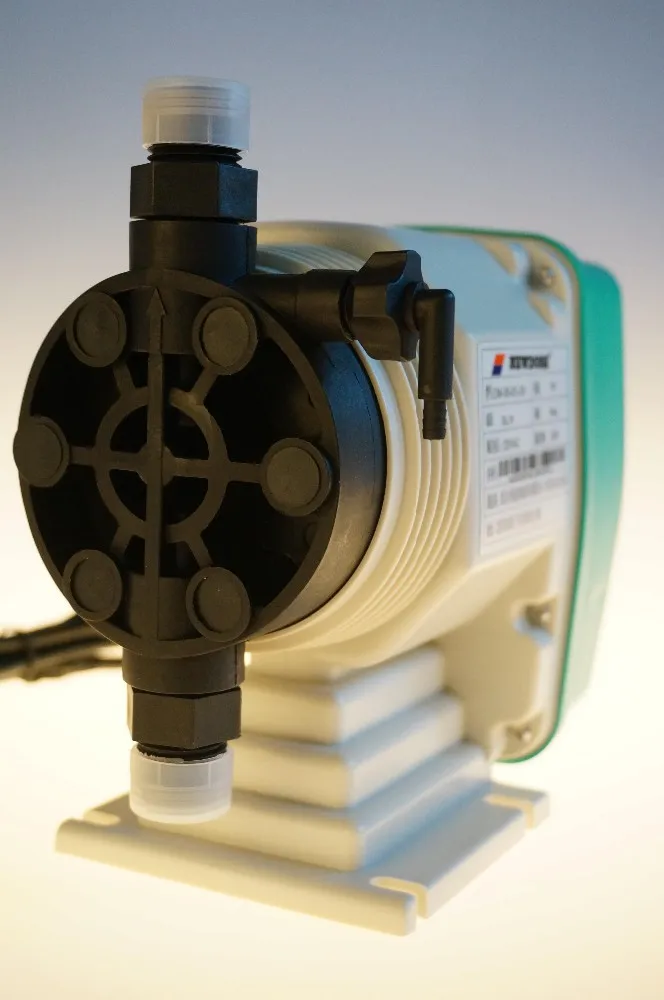 Newdose solenoid diaphragm metering pump