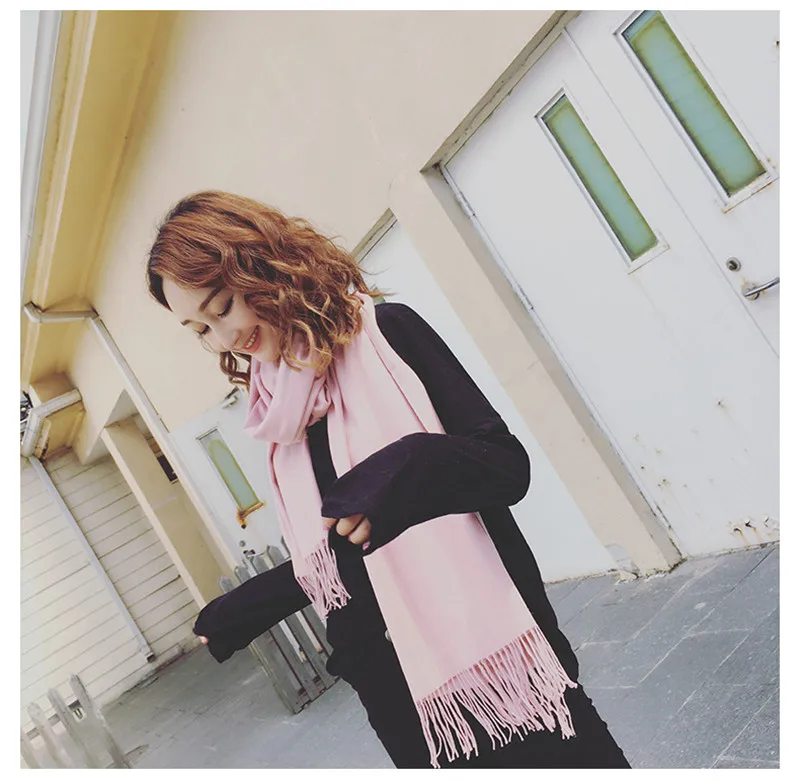 4571482734_1890799517