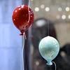 Modern decorative handicraft products colorful blown glass balloons murano