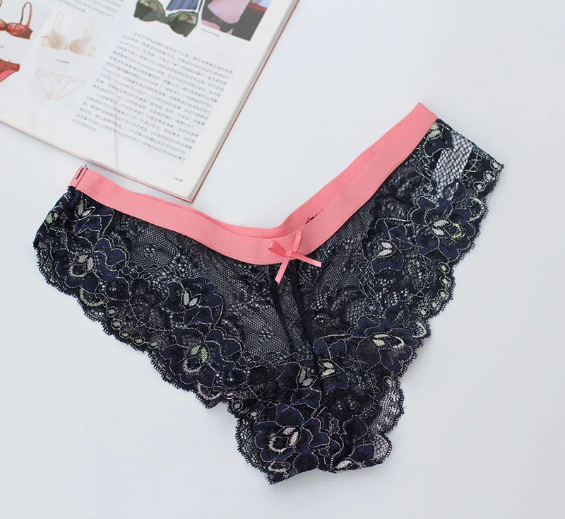 4480234002_753495336