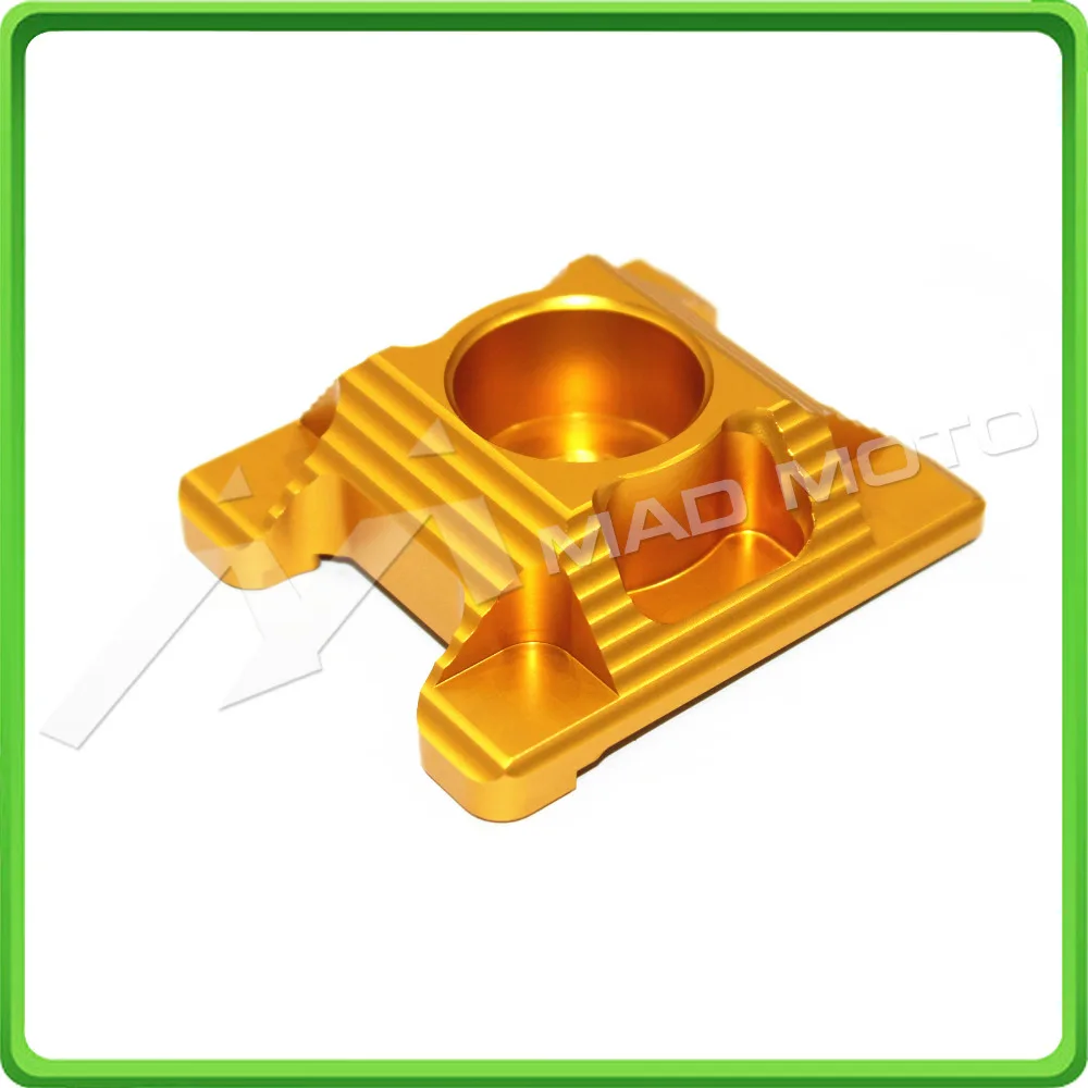CNC Rear Axle Spindle Chain Adjuster Blocks For Honda Grom MSX125 MSX 125SF 2013 2014 2015 2016 Gold (3)