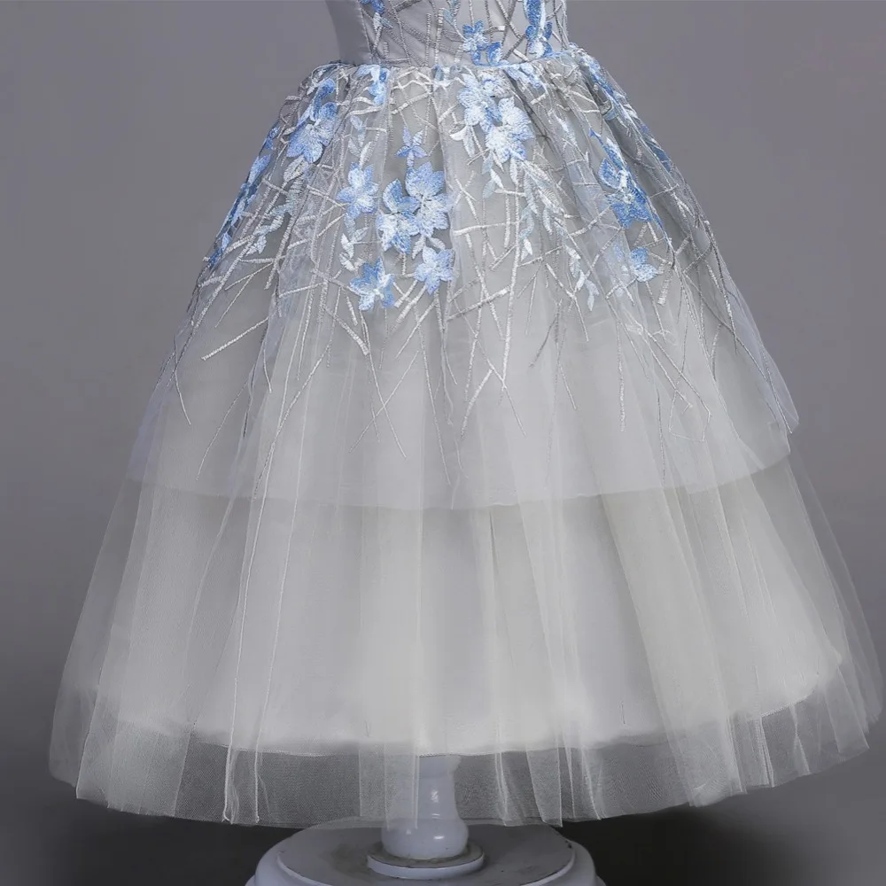 4708571022_1160900646